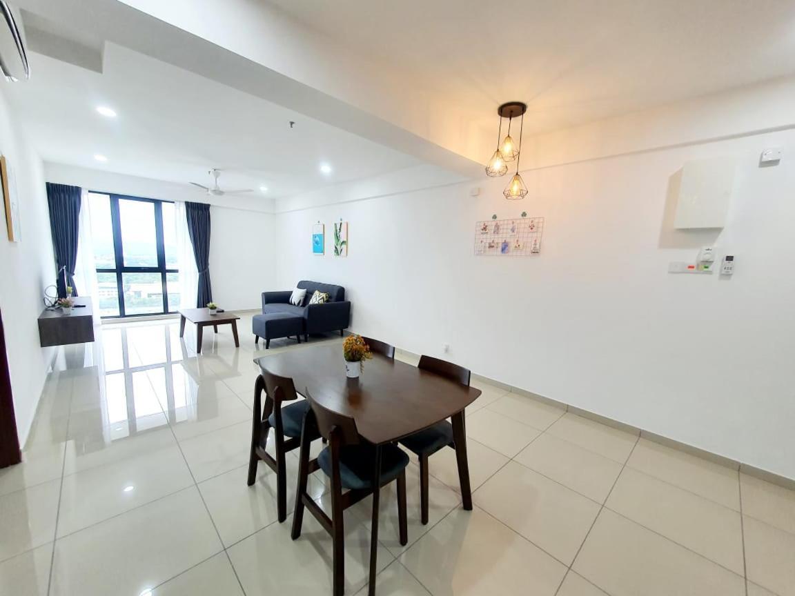 Lovely 2Room Suite6Pax@Sky Condo Juru Sentral Bukit Mertajam Exterior foto